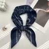 Lenço Quadrado de Seda Retrô Coreano com Estampa Paisley e Toque de Luxo, Combinado com uma Camisa, Lenço Quadrado Versátil para Cintura, Xale, Protetor de Pescoço