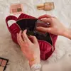 Bolsa Cosmética Portátil con Tacto de Terciopelo para Mujer, Bolsa de Almacenamiento de Cosméticos de Viaje, Bolsa Cosmética con Cremallera de Gran Capacidad para Productos de Cuidado de la Piel