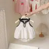 Vestido para Bebê Menina 2025 Macacão de Verão para Bebê de Um Ano Roupa de Verão Macacão Triângulo com Design Estilo Chinês
