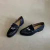 Versión de piel de vaca cuero genuino mocasines retro con hebilla de caballo para mujer tacón grueso zapatos de vestir zapatos de cuero pequeños estilo británico para persona perezosa slip-on