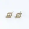 Pendientes de Mariposa de Diseño de Nicho de Lujo Ligero para Mujer, Exquisitos, Compactos, de Gama Alta y Elegantes, Pendientes de Circonita de Moda