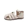 Sandalias Cerradas para Niñas Suela Suave Hueca Zapatos Romanos Estilo Verano 2026 Zapatos Infantiles Sandalias de Princesa para Niñas Pequeñas