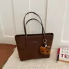 Bolsa feminina de grande capacidade Shuai Mi Jia 2026 nova bolsa de ombro casual, bolsa tote estilosa para estudantes universitários para aula e deslocamento