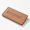 Patch Personalizado de Couro PU Etiqueta Macia Etiqueta de Cintura Logo Etiqueta para Jeans Roupas Marca da Moda Etiqueta de Couro