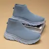 Zapatos de malla transpirable tipo slip-on de punto volador para parejas (hombres y mujeres), zapatos tipo calcetín ligeros con absorción de impactos, talla grande, para uso en exteriores