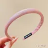 Linda diadema de felpa de dibujos animados para mujer, especialmente diseñada para lavarse la cara y aplicar mascarillas faciales, diadema de corona alta, lista para fotos, crea una atmósfera elegante