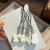 Conejo Miffy de Trébol de Cuatro Hojas Tímido Lanyard para Teléfono de Conejo Colgante Extraño Adorno para Mochila de Estudiante Accesorios para Bolsos