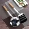 Conjunto de Espátula e Concha de Sopa de Aço Inoxidável, Utensílios de Cozinha Espessados Anti-Queimadura, Colheres Atacado com Cabo de Madeira para Cozinha Doméstica
