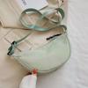 Bolso bandolera impermeable de nailon japonés y coreano de color sólido tipo dumpling 2023 nuevo hombro axila ligero nicho comercio exterior Bolso de mujer