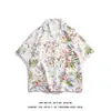 Camisa Floral Retro com Gola Cubana para Homens e Mulheres Solta Estilo Hong Kong Havaiana Casal Praia Manga Curta