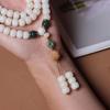 Pulseras multicírculo de 108 cuentas Bodhi Root de jade blanco de 8 x 10 mm con accesorios de loto y espaciador de latón.