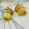 Pendientes de diseño irregular con personalidad de aguja de plata S925 bañados en oro real y cobre, pendientes creativos exagerados, venta al por mayor