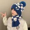 Gorro para Niños Otoño e Invierno Ciervo Peluche Bufanda Cálida Juego de Dos Piezas para Niños y Niñas Gorras de Estudiante Gorros de Lana Gorros de Punto