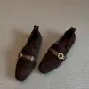 Sapatos Mocassins Quadrados Slip-On Estilo Retro Old Money Francês para Mulheres 2026 Inverno Nova Moda Fivela de Cinto Mocassins Baixos