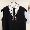 Bufanda de Seda de Lunares Tira Larga Nuevo Accesorio Versátil Protección para el Cuello Collar Bufanda para Clavícula Calentador de Cuello Bufanda con Hebilla Magnética de Perlas