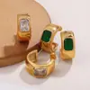 Brincos em Formato de C com Zircônia Verde, Aço Inoxidável Banhado a Ouro 18K, Brincos Elegantes e Modernos para o Dia a Dia Feminino, com um Design Único