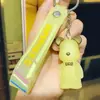 Celebridad de Internet Fantasía Creativa Resina Cristal Oso Violento Llavero Regalo para Pareja Coche Bolsa Colgante Pequeño Venta al por Mayor