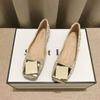 Zapatos individuales de boca poco profunda estilo francés para mujer, Diseño Nicho de Moda Primavera y Verano 2025, Estilo de Noche Suave de Punta Cuadrada, Zapatos Mule de Tacón Bajo