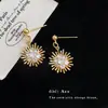 Pendientes de Giraso Retro Francés Microincrustados con Circonita para Mujer Moda Lujo Ligero Clavos de Oreja de Gama Alta Pendientes Elegantes Versátiles