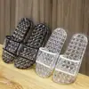 Zapatos de Cristal Retro Franceses de Liberación Rápida en Stock para Mujer Primavera/Verano 2025 Zapatos Bajos Individuales con una Sola Correa y Plisados Planos