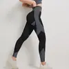 Conjunto de Roupa de Yoga Sem Costura Europeia e Americana Cuidadosamente Selecionado para Mulheres, Novo Conjunto de Três Peças Elástico para Fitness Esportivo de Outono e Inverno Levanta Bumbum