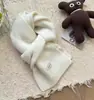 Cachecol de Lã Macio Versátil de Cor Sólida para Mulheres Outono e Inverno Estiloso Branqueador Cachecol de Lã Estudante para Homens Fabricante