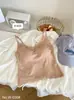 Camisola de Encaje sin Costuras con Cuello en V para Mujer con Almohadillas en el Pecho, Estilo Puro y Atractivo, Hermoso Diseño en la Espalda, Adecuada para Usar como Prenda Exterior o en Capas, con Copas Fijas