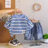 Conjunto de Ropa de Verano Moderno para Niños 2026 Nuevo Estilo de Verano Ropa de Moda de Dos Piezas de Mezclilla Rayada para Niños