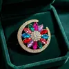 Broche de Flor de Gema Colorida Crescente Retro Liga de Ouro Cristal Marquise Sete Cores Broche Completo de Diamante para Terno Casaco