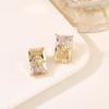 Pendientes de estilo coreano de lujo ligero Zhongxing para mujer, pendientes de temperamento con circonita de color oro real que no se decolora, aguja de plata 925, venta al por mayor