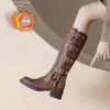 Versão em couro~Botas Martin com fivela e salto grosso, over-the-knee, forradas com fleece, estilo britânico, botas femininas plus size 41-43, ajuste largo para tamanhos maiores