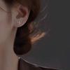 Pendientes de plata de ley s925 con letras para mujer, originales, de alta gama, con temperamento, con agujeros para las orejas, ligeros y lujosos, para parejas.