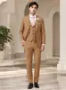Nuevo traje de hombre 2026, conjunto de tres piezas, corte slim, business casual, atuendo de boda para el novio, disponible en varios colores, hecho a medida