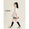 Camisetas para Niñas Amybaby Primavera 2026 Nuevo Estilo Sencillas y Versátiles Blanco Puro Múltiples Versiones Camiseta Holgada de Manga Corta