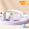Gafas de Natación para Niños con Tapones para los Oídos Integrados HD Antivaho Marco Grande Silicona Suave Sin Presión en los Ojos para Niños y Niñas Multicolor
