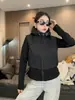 Chaqueta Corta Blanca con Capucha Protección Solar Estilo Nuevo Primavera Verano 2026 para Mujer con Cremallera Falso Dos Piezas Casual Holgado