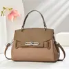 Bolsa Clássica com Costura Simples e Fashion para Mulheres, Bolsa Transversal de Alta Qualidade com Fecho Clássico Tendência