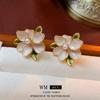 Prata Agulha Gota Óleo flor pérola brincos stud francês artístico retro brincos elegantes de alto sentido brincos fábrica atacado
