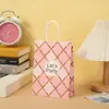 Suministro en stock Amazon cumpleaños Bolsa de regalo de papel Kraft bolsa de mano fiesta bolsa de regalo de cumpleaños bolsa de compras