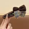 Grampo de Cabelo Bico de Pato com Laço de Botão para Mulheres, Presilha Grande de Uma Linha de Alta Qualidade para a Parte de Trás da Cabeça com Grande Volume de Cabelo, Grampo de Cabelo Acessório de Cabeça