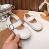 Zapatos Individuales Tejidos para Niñas Estilo Nuevo Primavera y Verano 2026, Zapatos de Princesa Modernos con Hebilla y Suela Suave, Zapatos de Cuero Antideslizantes para Niños