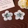 Estilo Nacional Retro Bordado Floral Flor de Cinco Pétalos DIY Cosido a Mano Flor Degradada Accesorio para el Cabello Parche para Ropa Material de Parche