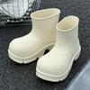 Galochas para Mulheres, Sola Grossa, Botas da Moda Estilo Coreano de Cano Curto para Dedão do Pé Grande, Quatro Estações para Uso Externo, Celebridades da Internet, Botas de Chuva Impermeáveis Antiderrapantes que Podem Ser Usadas ao Ar Livre