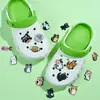 Venta directa del fabricante: Charms para Zapatos de Gato Cocodrilo Hechos de Material de Goma Suave de PVC, Accesorios de Moda DIY para Zuecos