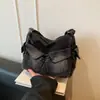 Bolsa Jeans Lavada Casual com Múltiplos Bolsos Estilo Coreano da Moda 2026 Nova Elegante Versátil da Moda Bolsa Transversal para Mulheres