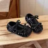 Zapatos de cuero estilo francés 2026 primavera y otoño nuevos versión coreana para niñas zapatos de princesa con lentejuelas poco profundas con suelas suaves y mocasines de moda