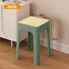 Bancos de Plástico Sencillos para Uso Doméstico, Taburetes Cuadrados Apilables Estilo Ratán, Taburetes Altos Vintage, Sillas de Comedor, Sillas de Repuesto