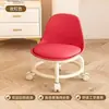 Taburete bajo con polea y rueda taburete de aprendizaje para niños pequeños taburete para cambiarse los zapatos taburete redondo multifuncional para el hogar rueda giratoria con ruedas con bebé