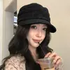 Sombrero ecuestre de gamuza japonés para mujer, otoño e invierno, para exhibición, cara pequeña, plisado, sombrero de caballero, moda retro, copa plana, sombrero de pico de pato