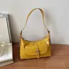 Bolso de hombro individual para ir al trabajo moda transfronteriza diseño de nicho de alta gama estilo motocicleta bolso cruzado de moda elegante moderno bolso de axila